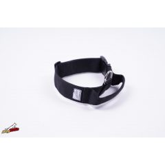 Black ylon collar with handle and plastic buckle