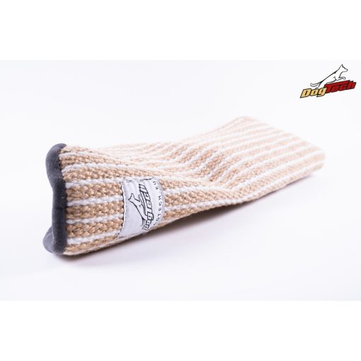 Puppy sleeve made of jute with handle